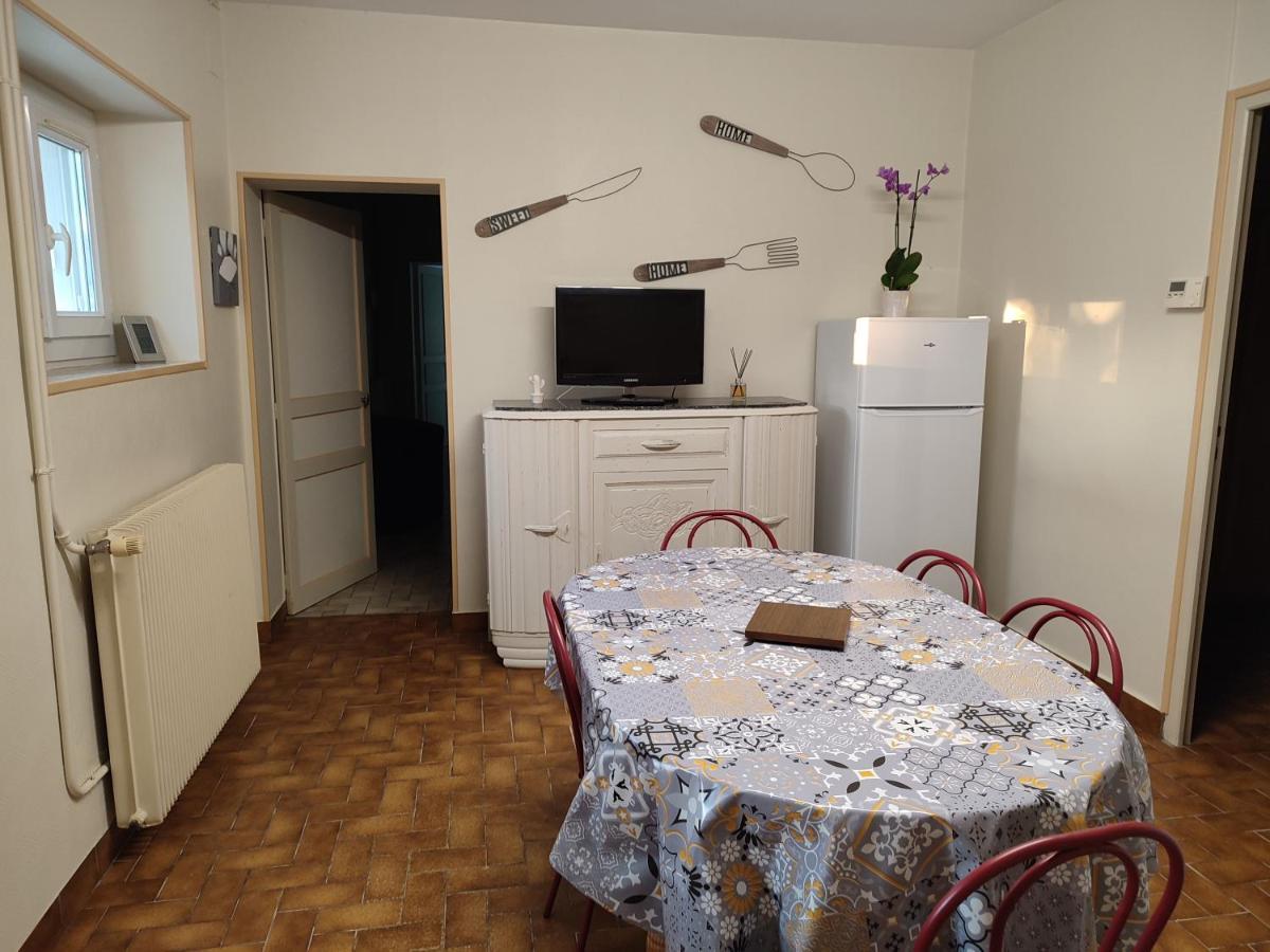 Gite Chez Jeannot Azay-le-Ferron Esterno foto